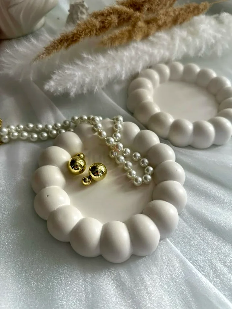 لوحة زخرفية للإكسسوارات. لتجميل غرفتك.632401313806091121