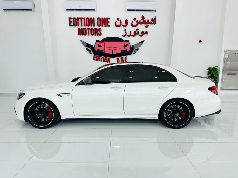 Mercedes E63S 2018 GCC agency maintained63142580388994112