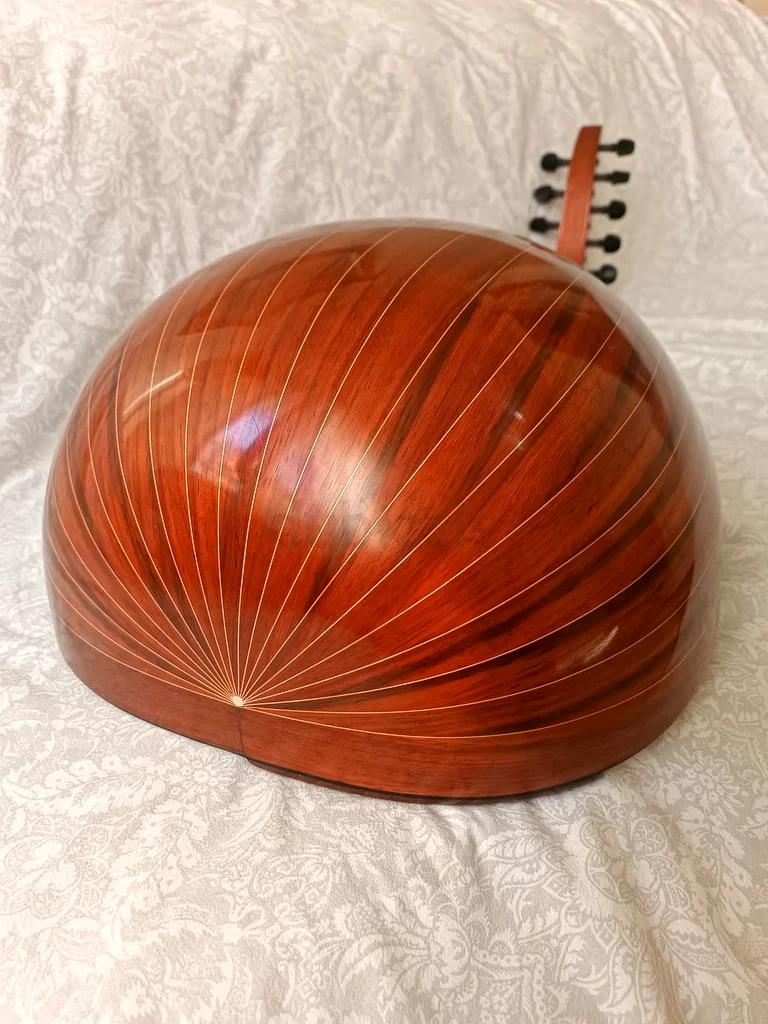 Turkish oud returned, Turkish oud63227279906689111