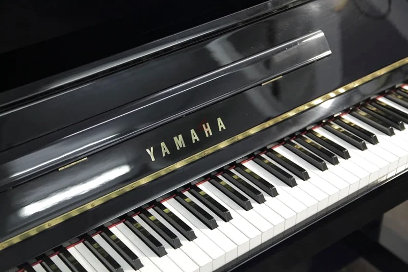 Renewed Yamaha Upright Piano MC10BL63265605151745113