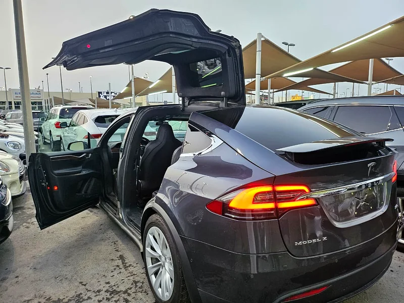 Tesla Model X 100 Full option Clean tital63398506991619112