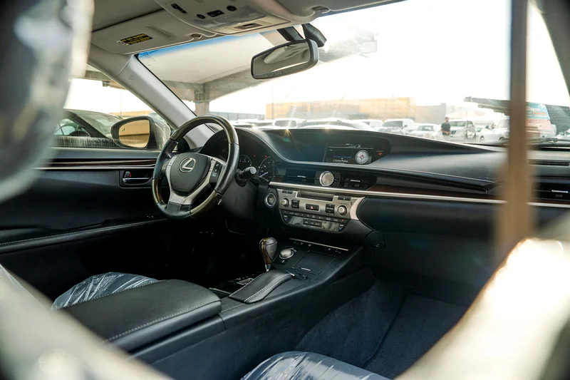 2013 Lexus ES-350 Leather | Sunroof | New Battery63226216439683113