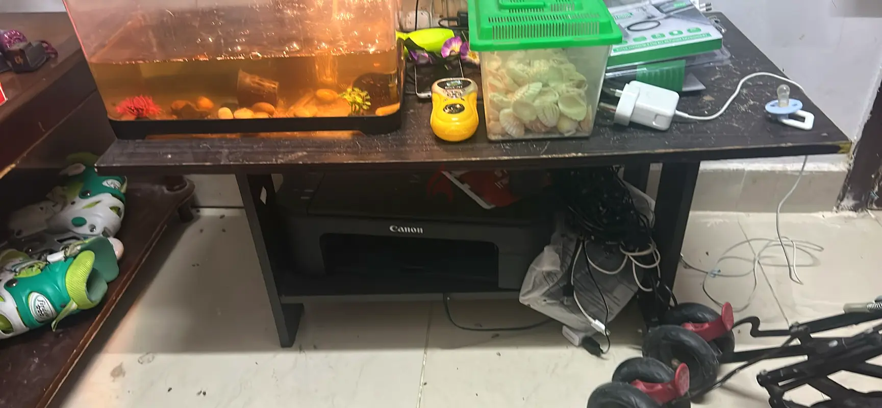 Fish tank63232649846274111