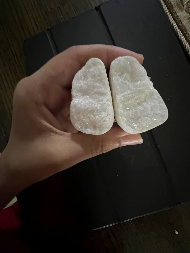 Shiny stone63224340053121111