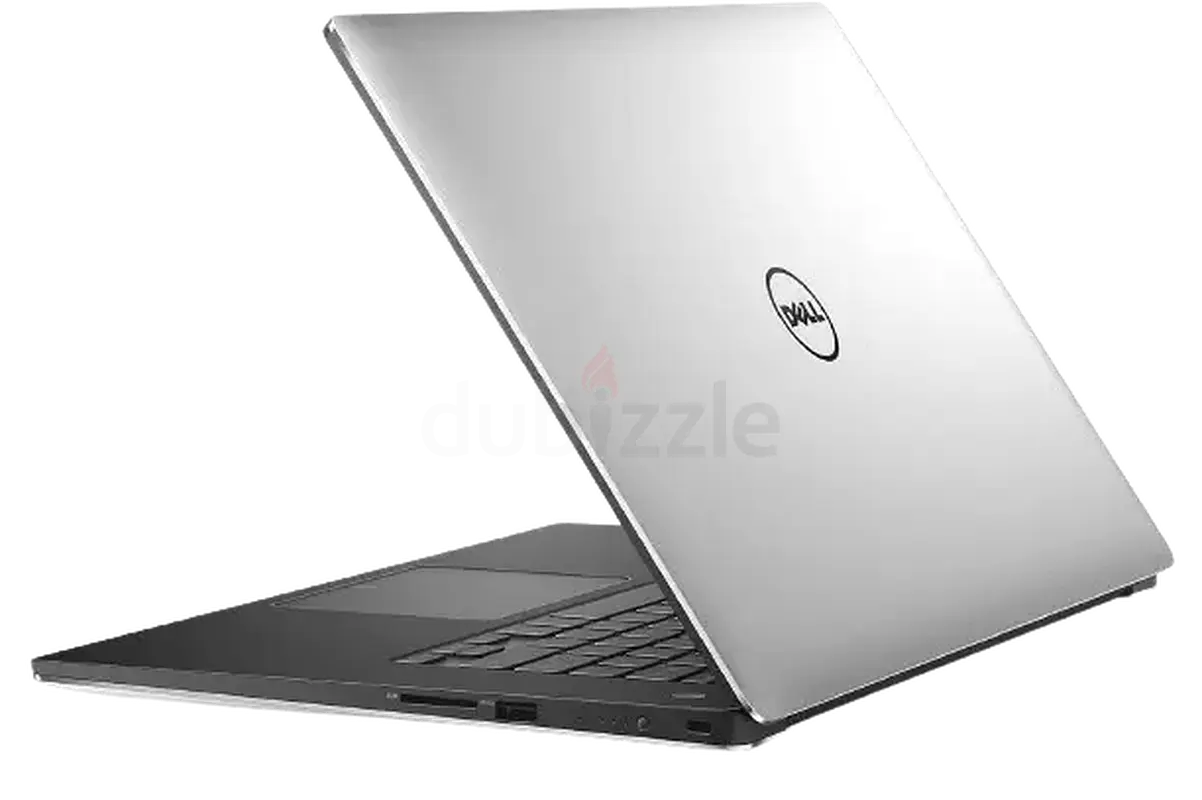 Dell laptop version 5520 Intel Core i7-7820HQ63255527869571112