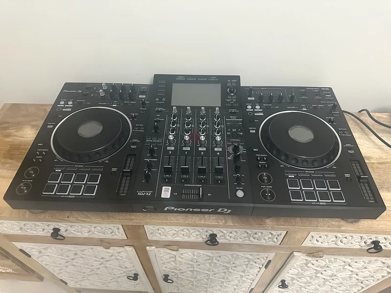 Pioneer DJ Controller - Elevate Your Music Experience!63202192269699111