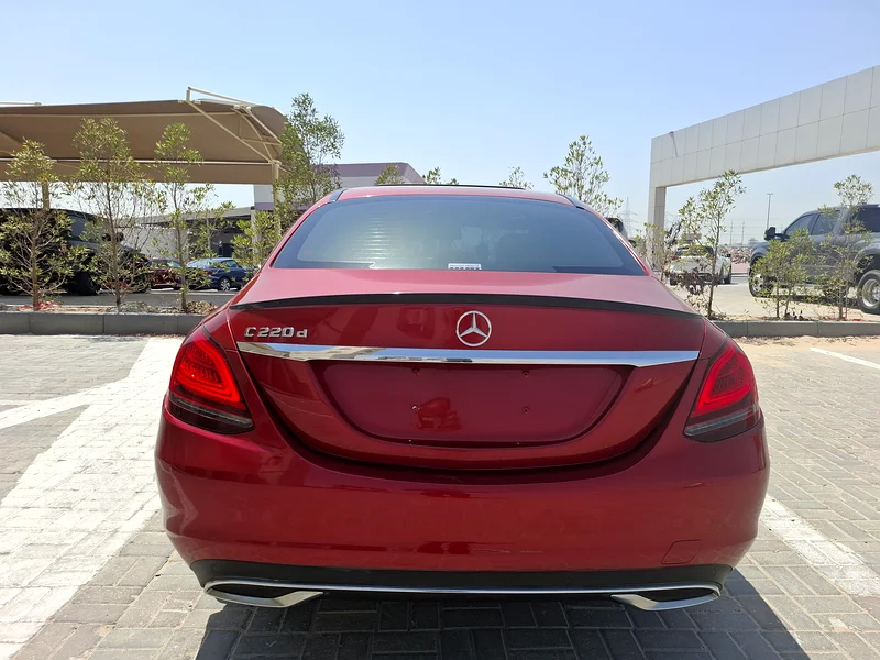 Mercedes-Benz C220d 2019 full option63230138251523114