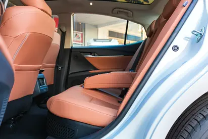 صورة مصغرة 19 لـ 2024 Toyota CAMRY
