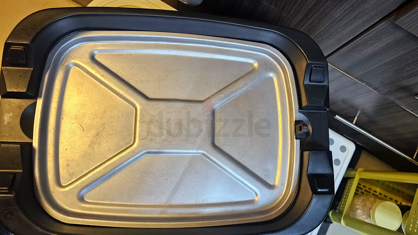 Electric grill