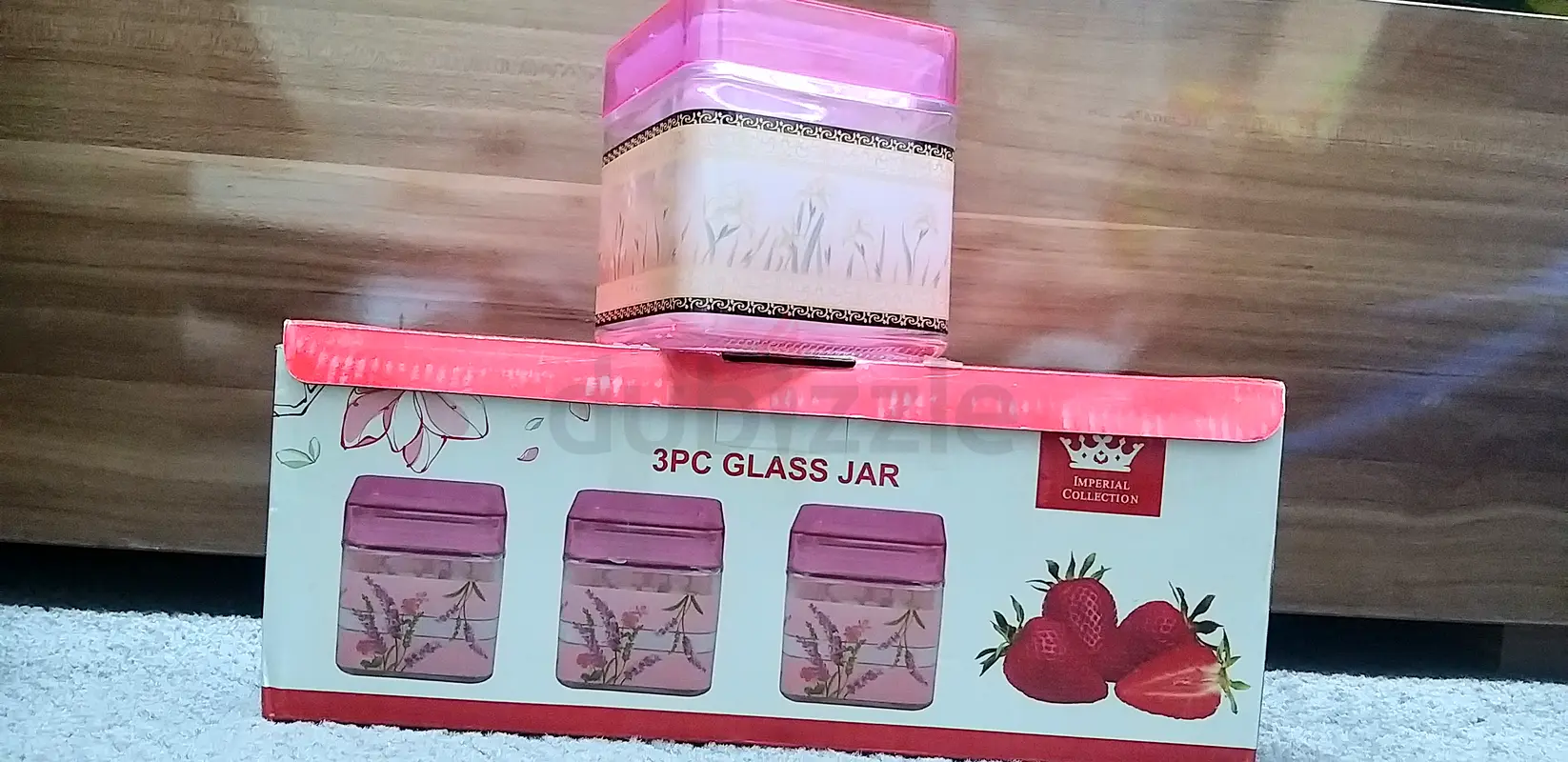 Glass jars63215374795009111