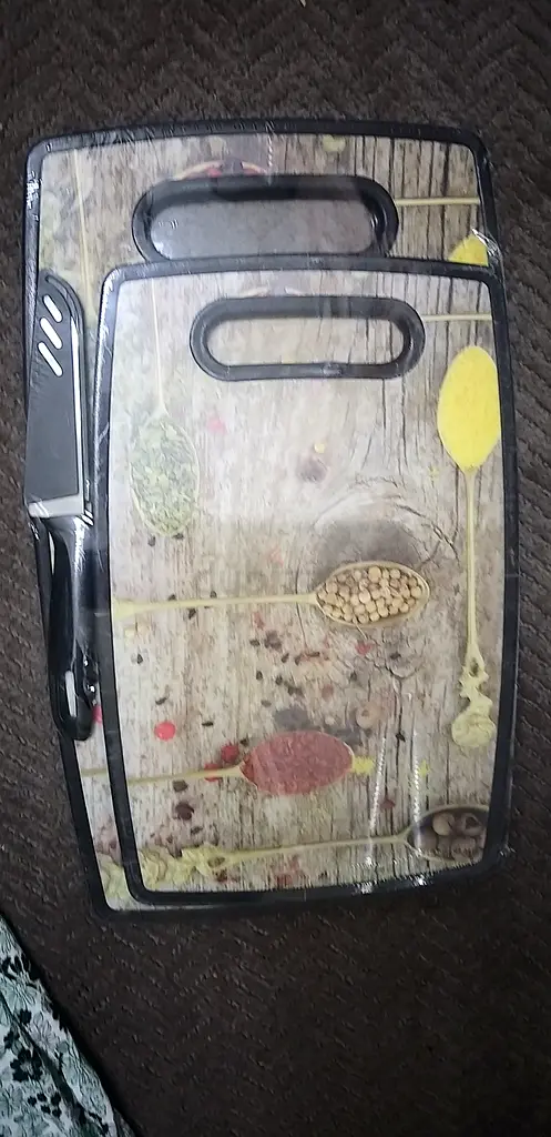 Brand New Stylish Cutting Board Set with Knife