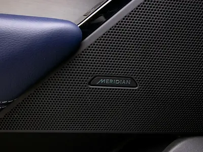 2020 LAND Rover RANGE ROVER VELAR — миниатюра 15