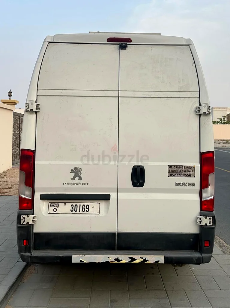 Dubai62935671672706112