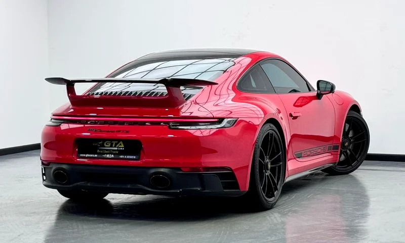 بورشه 911 كاريرا GTS، ضمان بورشه حتى أغسطس 2026، حزمة رياضية كرونو، كيلومترات قليلة جدًا، خليجي63150479179907113