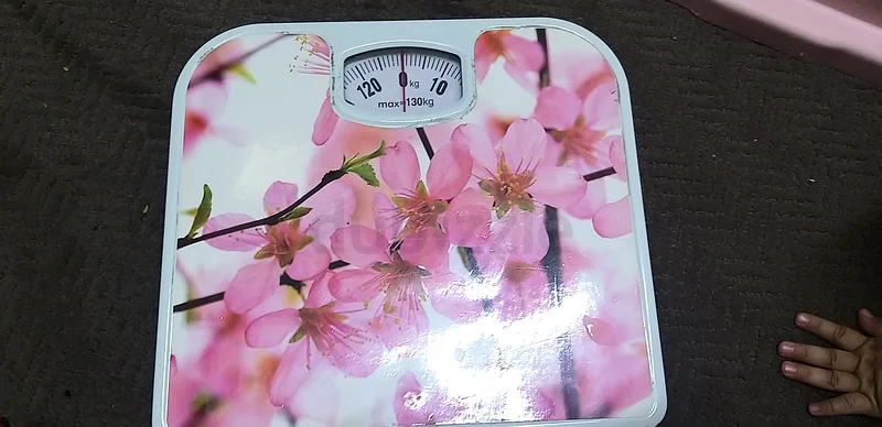 Charming Floral Bathroom Scale for Sale!63170411286659111
