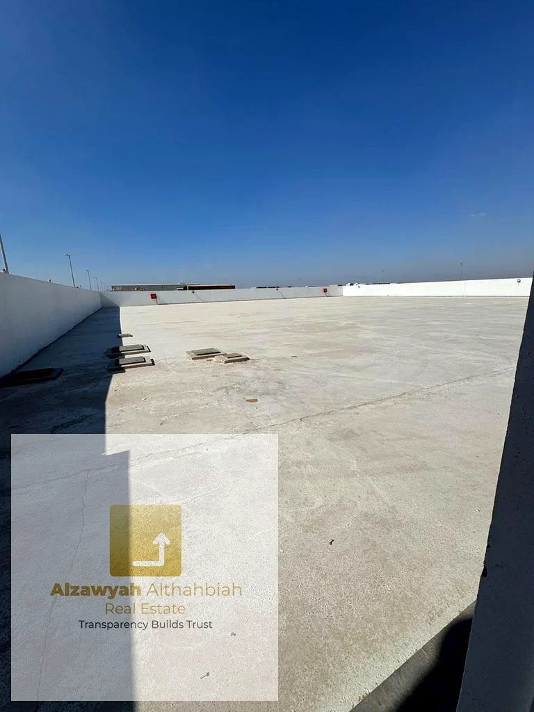 OPEN YARD/ 30KV POWER/ 33000SQFT SIZE / BRAND NEW62885258441731111