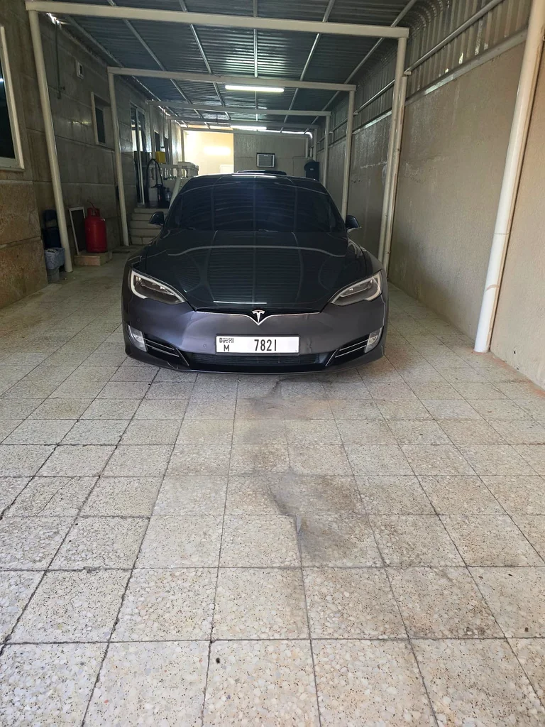 Tesla model S 100D GCC spec /2 keys /under warranty63134498145027112