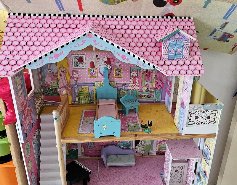 Charming Dollhouse for Creative Play63194599242369112