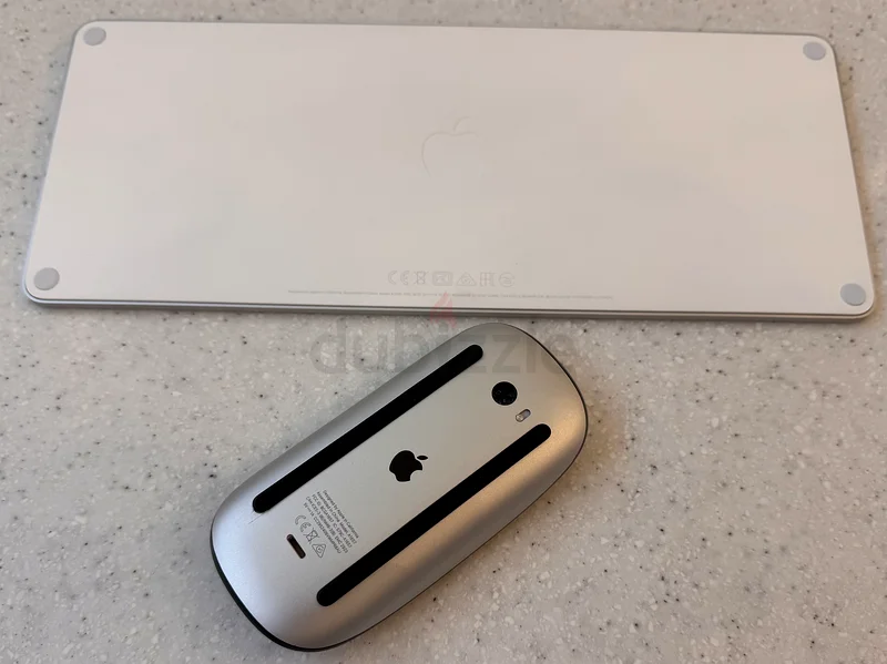 Apple Magic-3 Keyboard,English and Apple Magic 3 Mouse Limited Edition Black Color63253965906819112
