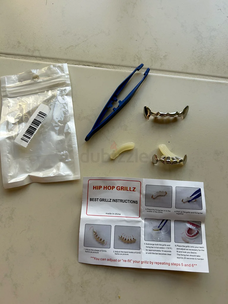 FREE- Vampire teeth Halloween costume - pick up jvc62930653129859119