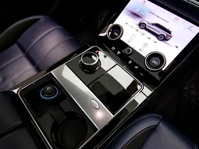 2020 LAND Rover RANGE ROVER VELAR — миниатюра 14