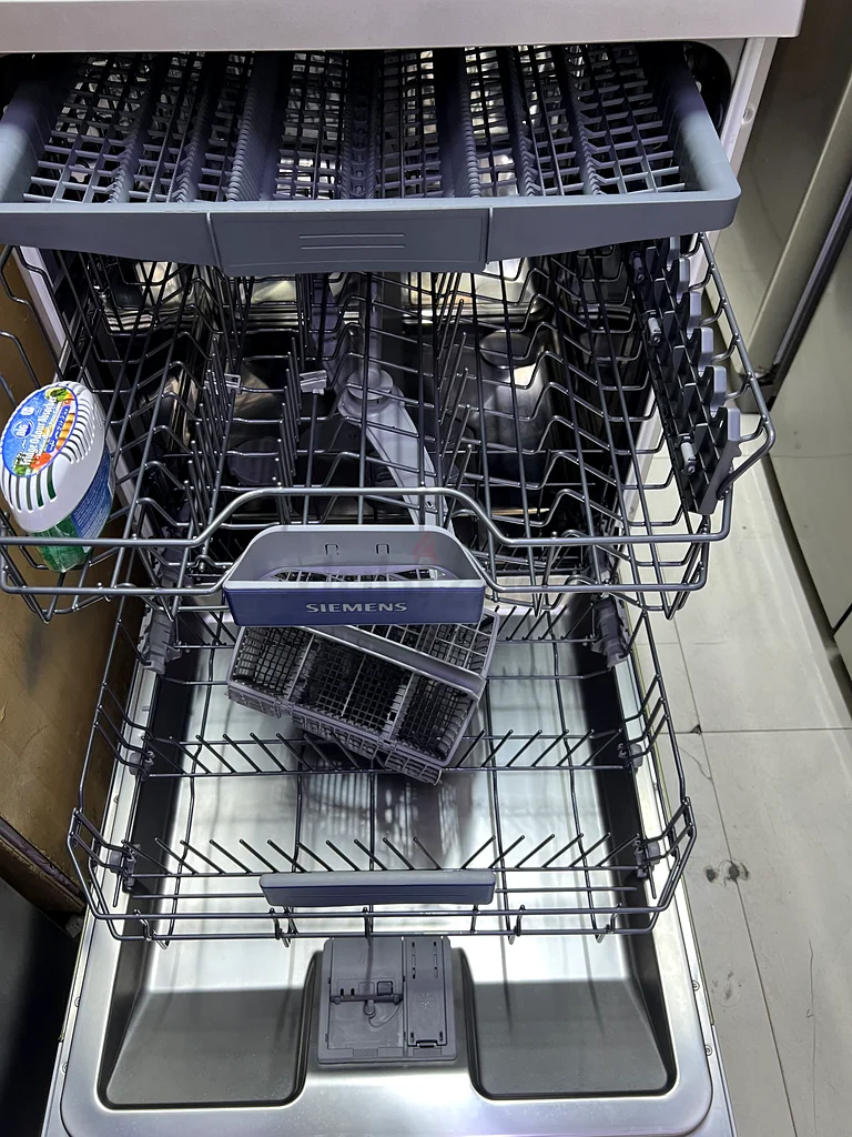 Siemens Home Connect Dishwasher, 6 Programmes, SN23HI26MM FREE DELIVERY + WARRANTY63168523873666112