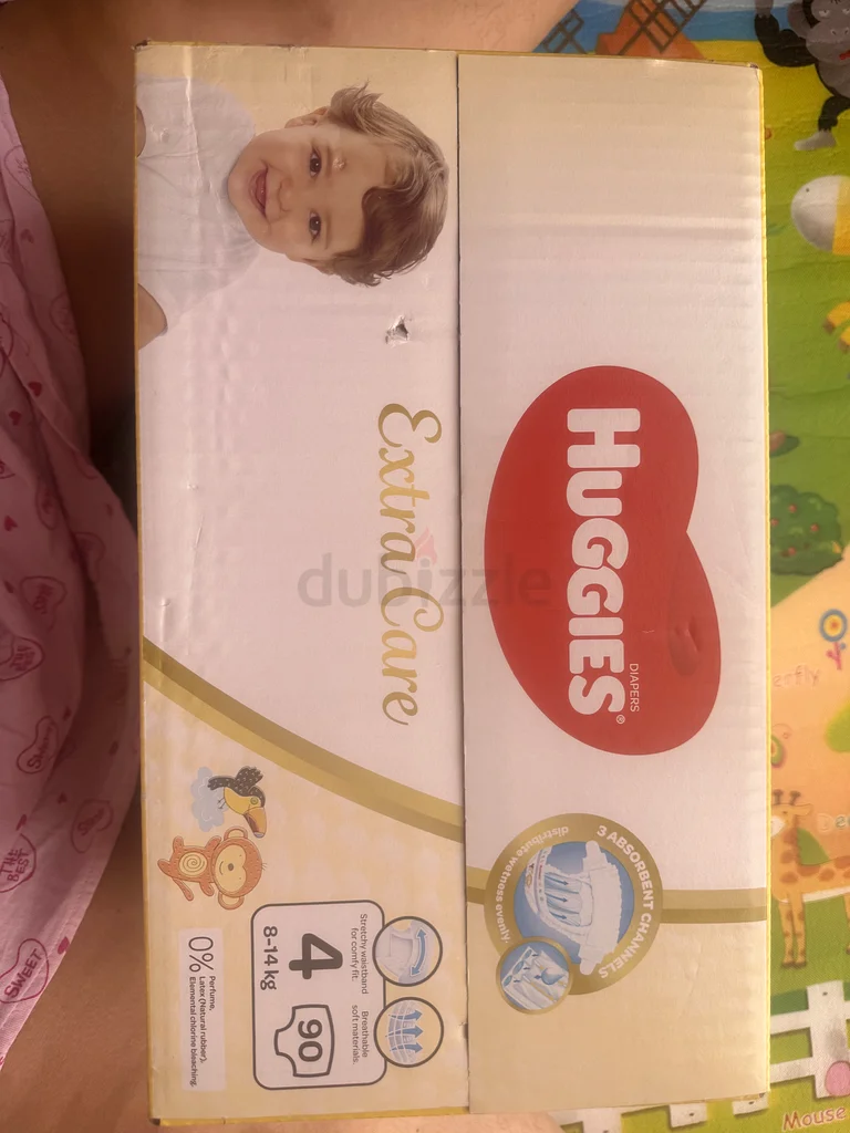 Huggies Extra Care Diapers - Size 4 (8-14 kg) - 90 Count!632262681039371118