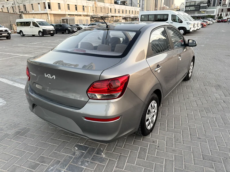 Kia pages model 2022 Good condition accident free full auto  matic one owner uase gcc for sale63170837030530114