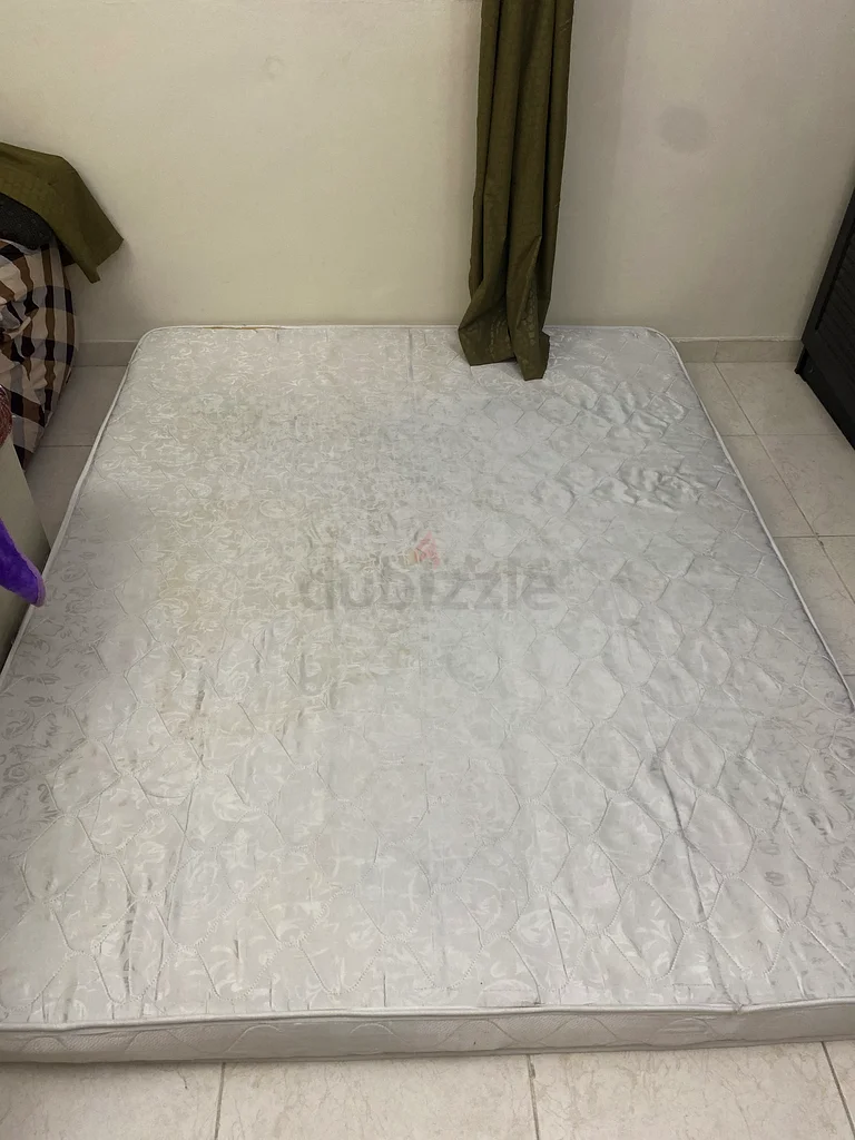 Queen size mattress632656043530251124