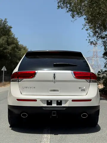 صورة 4 لـ 2015 Lincoln MKX