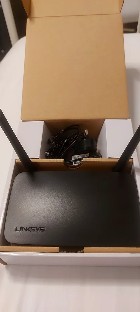 Linksys AC120063168984668419111