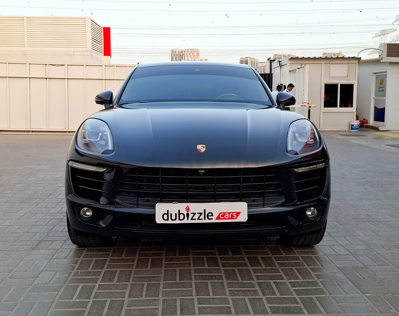 AED 2094/month | 2017 Porsche Macan Standard | GCC Specs | Ref#30036463169917283073111