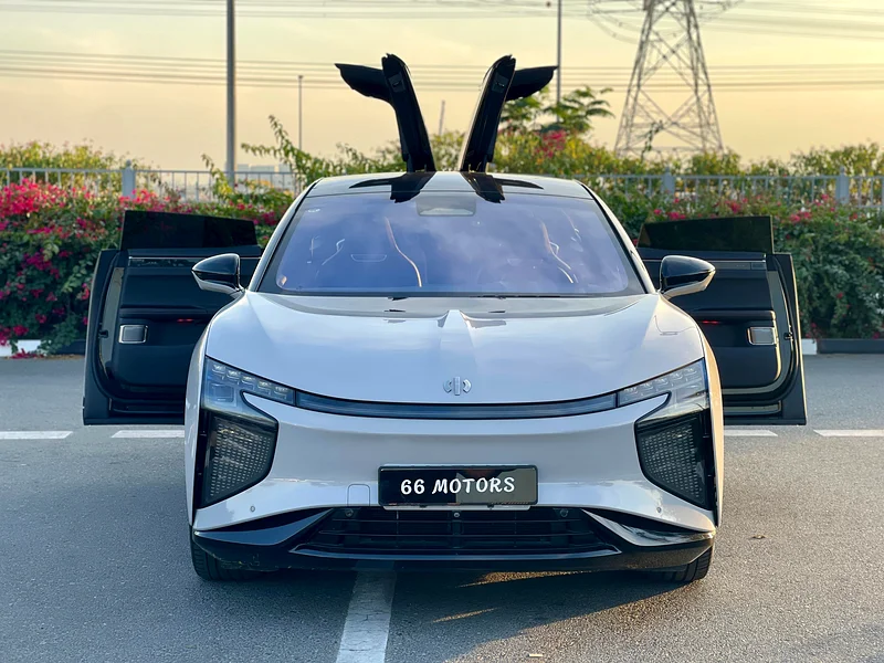 2022 HiPhi X – Electric Luxury SUV – 6-Seater – 40,000 KM – AED 159,99963149585322881113