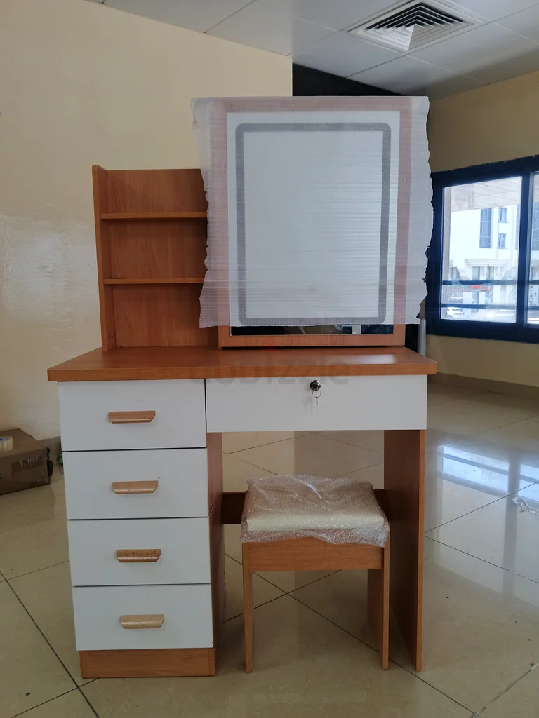 Dressing Table with Mirror inside LED632208311938571123