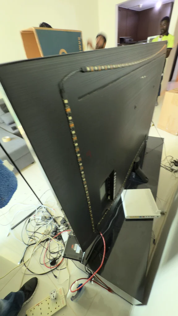 تلفزيون ذكي 4K UHD بحجم 65 بوصة - تجربة سينمائية في انتظارك!63165715809410114