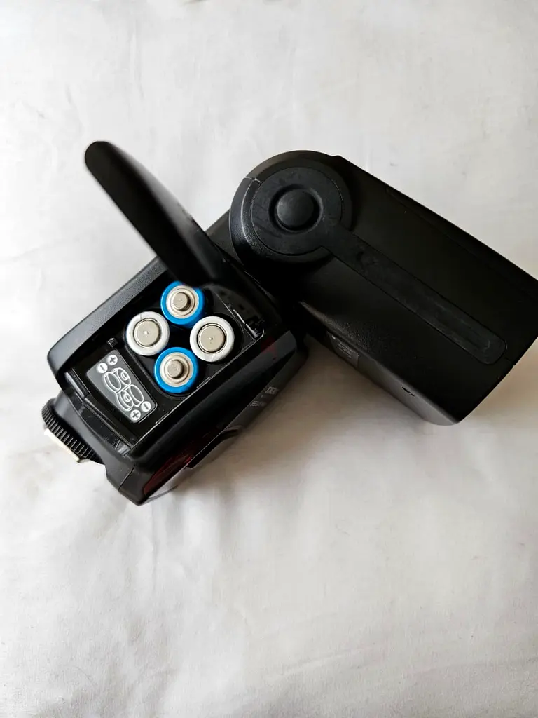 Nikon Camera flash63233122454401114