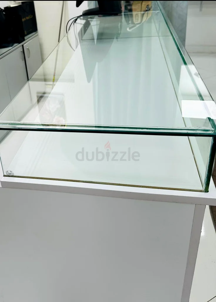 Sleek Modern Glass Display Cabinet632586605498891115