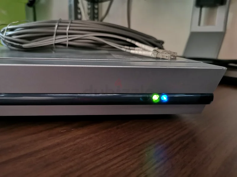  projector Sim2 C3X يحتاج إلى إصلاح63263519404803112