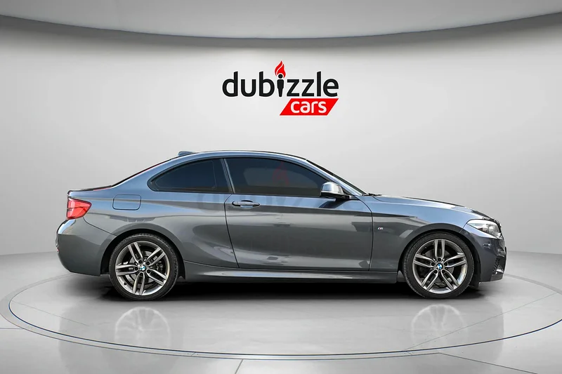 AED 1018/month | 2018 BMW 2-Series 220i | GCC Specs | Ref#31130963228782645251113
