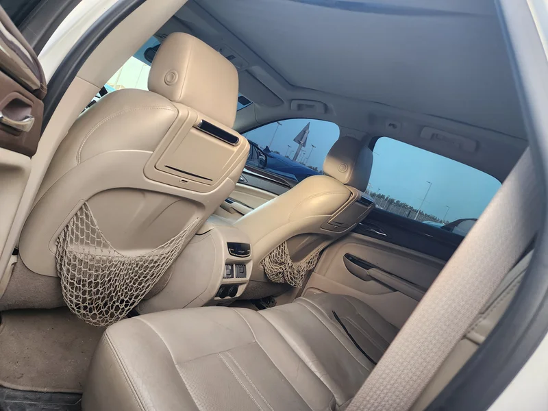 كاديلاك SRX فاخرة 2013 GCC كاملة المواصفات بدون حوادث نظيفة جدا من الداخل والخارج 100%62931650435714114
