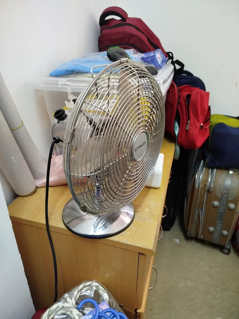 مروحة طاولة63188181642498112