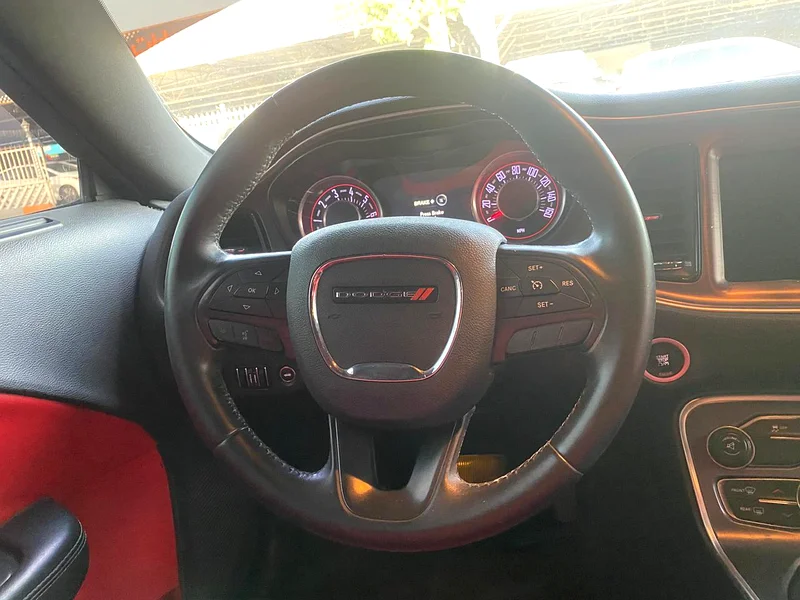 Dodge Challenger... Model 2016... American specifications63223818445953113