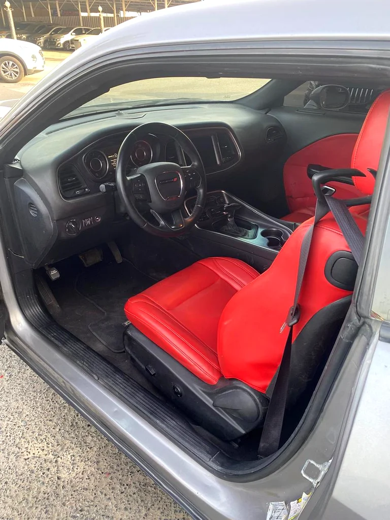 Dodge Challenger... Model 2016... American specifications63223818445953114
