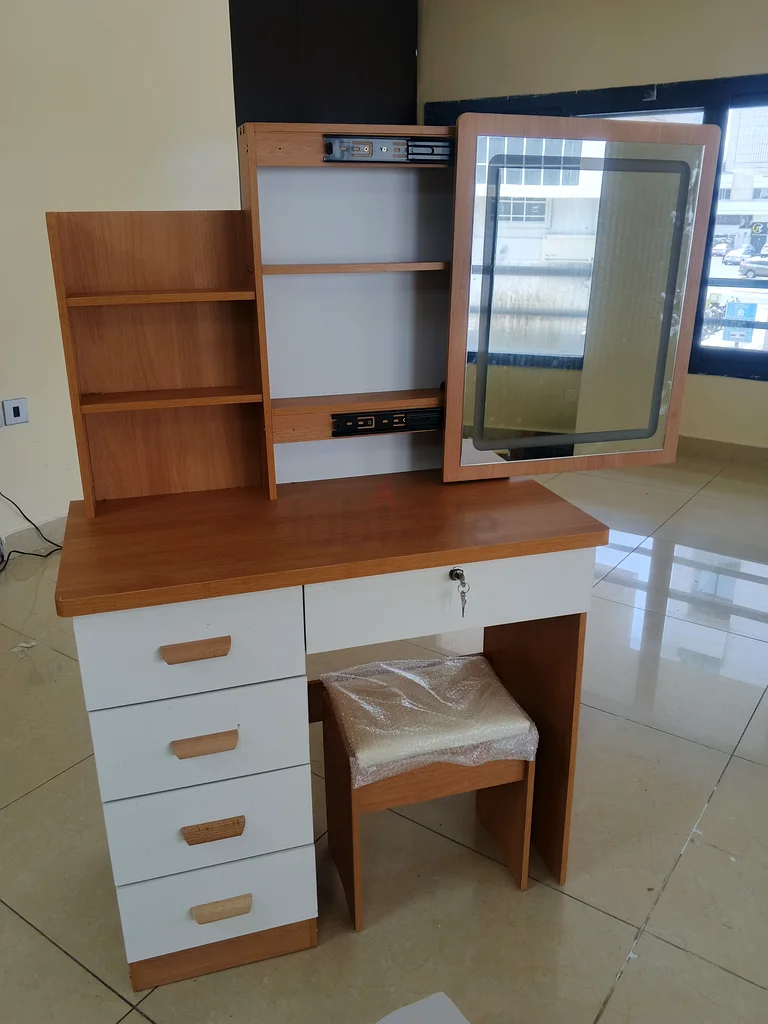 Dressing Table with Mirror inside LED63220831193857114
