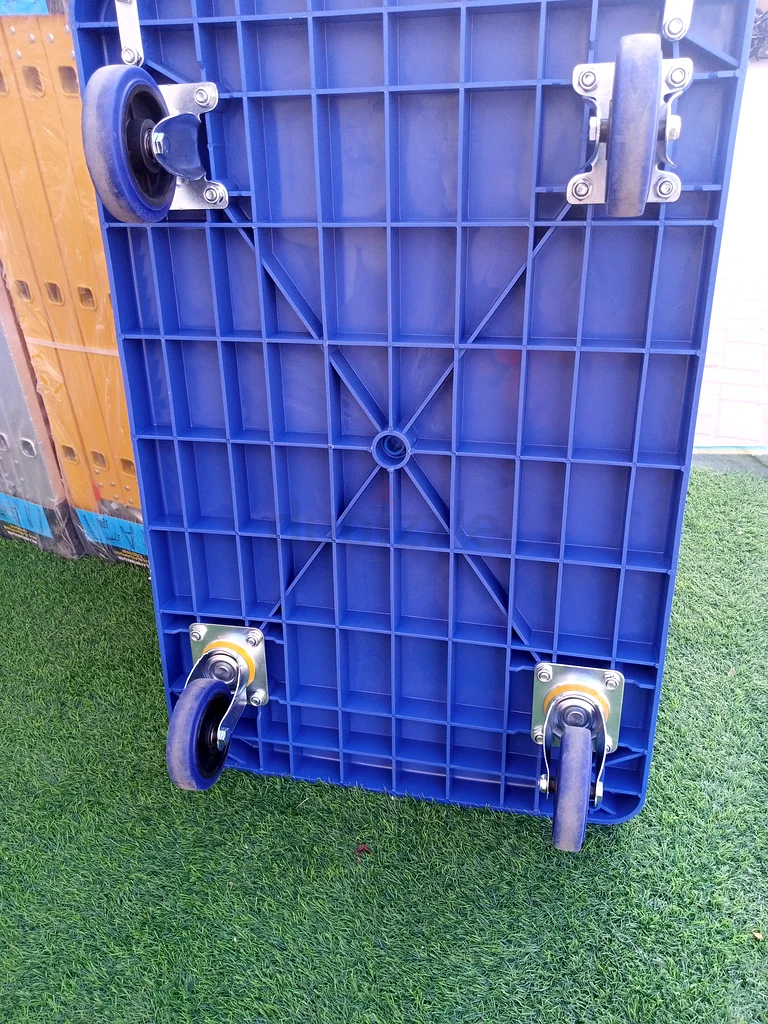 Plastic trolly 400kg63210359225603111