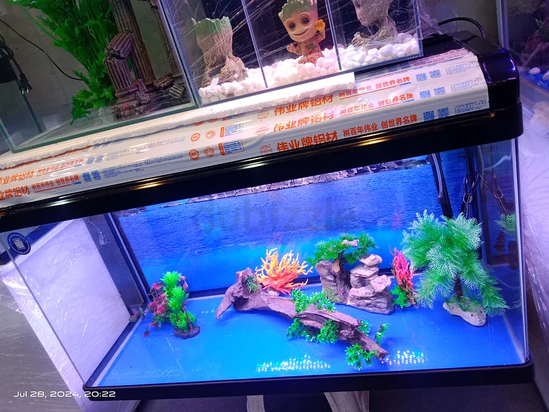UAE Handmade Fish Tanks: Customized Glass Aquariums63232160962178114