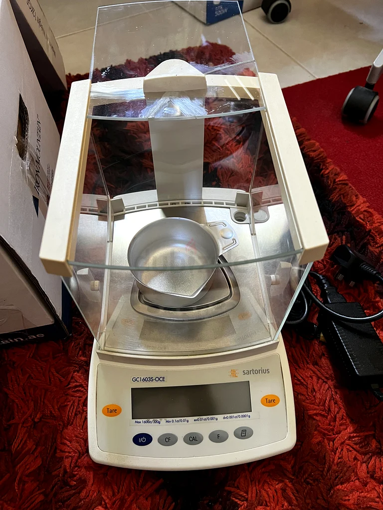 Sartorius scale63242688542209111