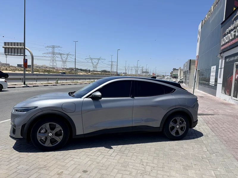 فورد موستانج ماك-إي 2022 فقط 30000 كم63232140211074113