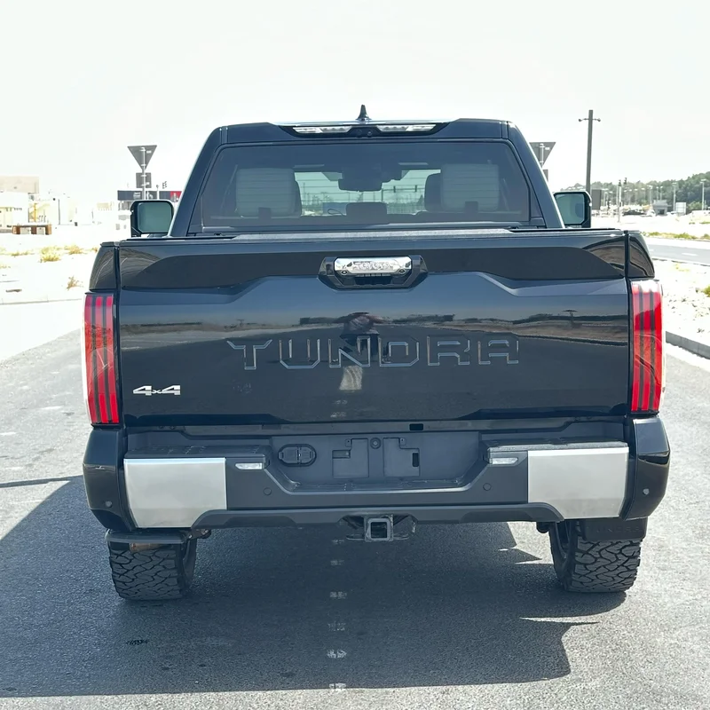 2023 Toyota Tundra Capstone Hybrid - Full Option62932676545665114