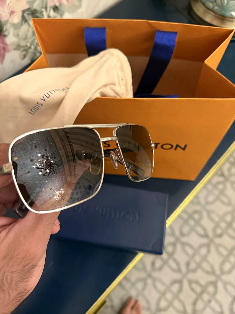 LV Sunglasses for men63239075464963111